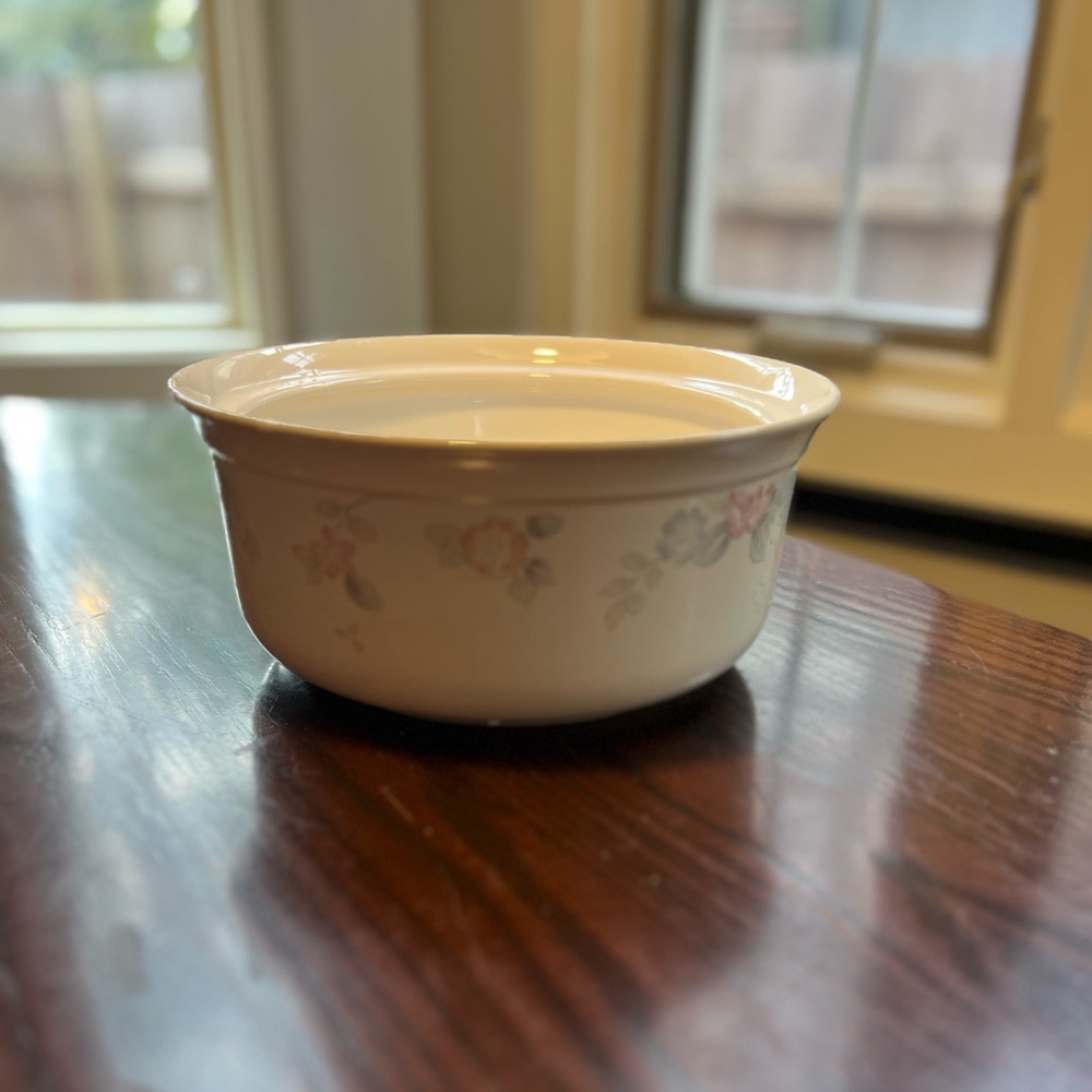 Pfaltzgraff Vintage Wyndham 2 Quart Dish